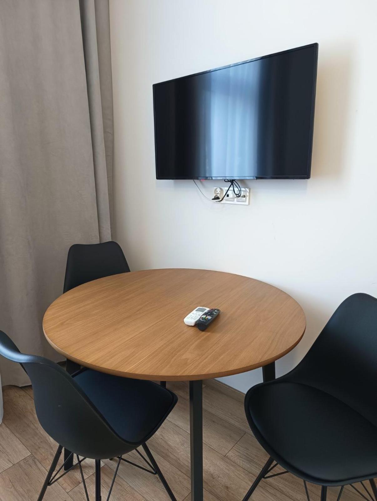 Mh Apartments A.Towarnickiego Rzeszow Bagian luar foto