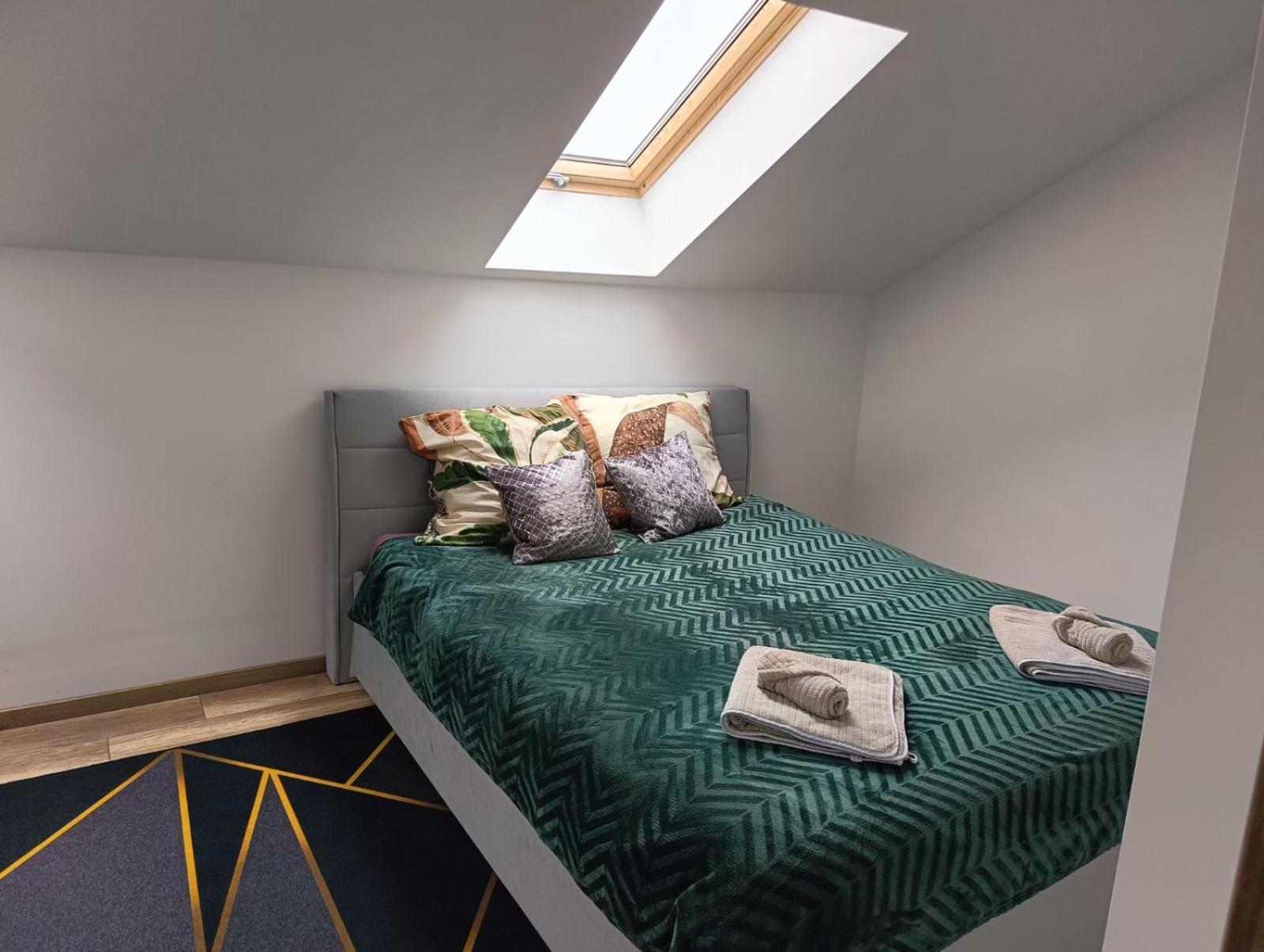 Mh Apartments A.Towarnickiego Rzeszow Bagian luar foto
